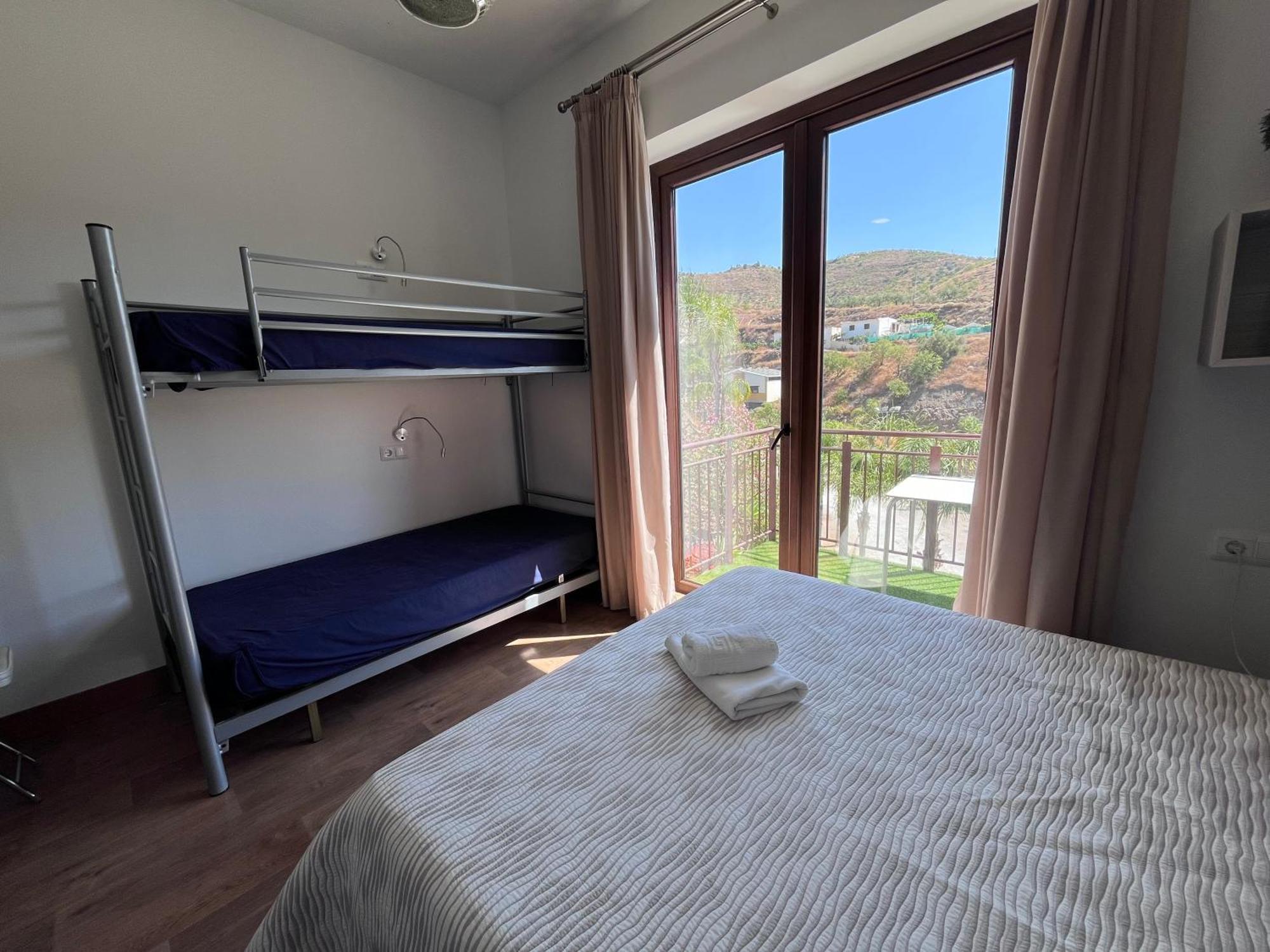Aparthotel Balcones De Bentomiz Velez Malaga Esterno foto