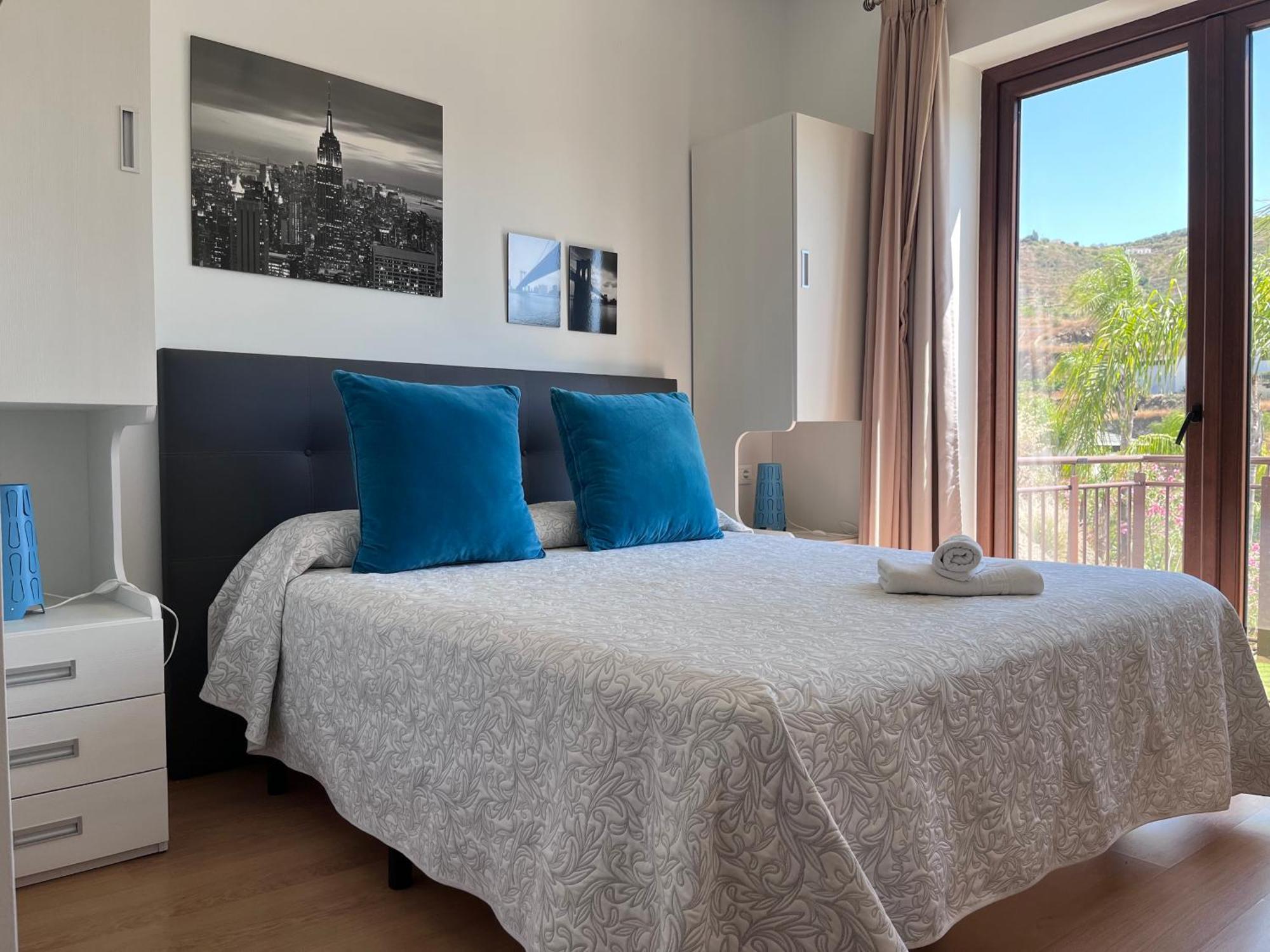 Aparthotel Balcones De Bentomiz Velez Malaga Esterno foto